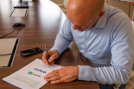 Eric-Jan van Alten van IMAGEM ondertekent partnership met Skyline