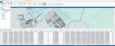 Remote sensing en dashboards: Kaart van Capelle aan den IJssel met gebouwcontouren gekoppeld aan een uitgebreide dataset met pandkenmerken en cijfers.